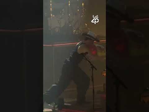 Lee más sobre el artículo SHAWN MENDES se tropieza en su concierto de Madrid 😰 | LOS40