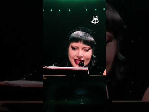 Lee más sobre el artículo LADY GAGA sorprende cantando ‘Rain On Me’ a piano en Miami 🌧️ | LOS40