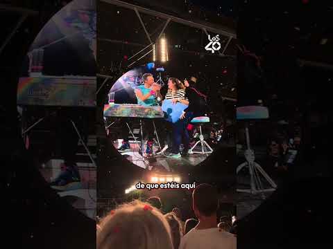 Lee más sobre el artículo El mensaje de CHRIS MARTIN de COLDPLAY tras subir a dos fans israelíes al escenario 🗣️ | LOS40