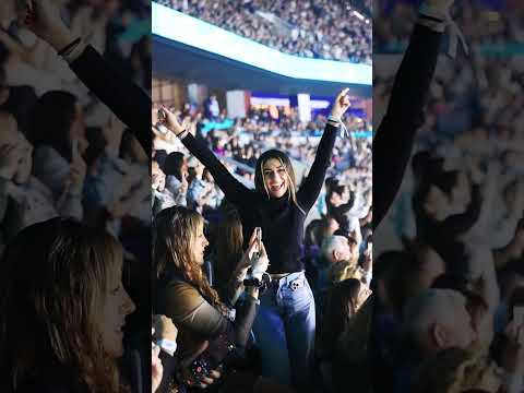 Lee más sobre el artículo Así fue #LOS40MusicAwardsSantander 2025 de la mano de Acniben de @isdin ✨🩵